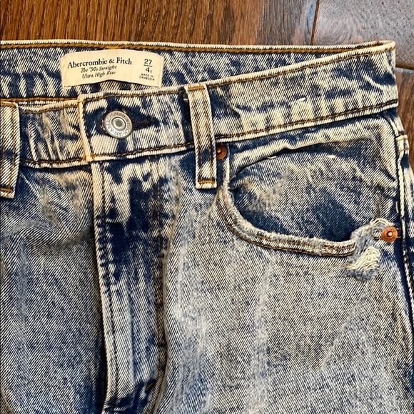 Abercrombie High Rise Denim Jeans - Picture 3 of 5